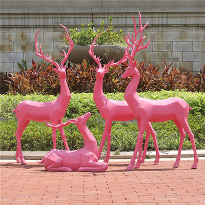 Esculturas animales de la fibra de vidrio de los ciervos del jardín de tamaño natural geométrico de encargo de la estatua