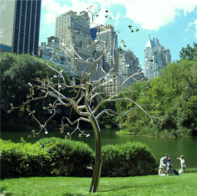 las esculturas de acero inoxidables del árbol 316L del metal de 3M cultivan un huerto polaco moderno del espejo