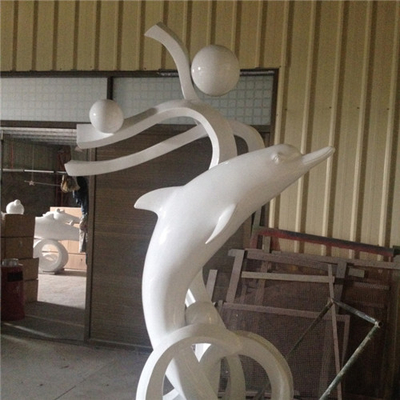 La estatua al aire libre del delfín de la fibra de vidrio del parque del océano pulió el 100cm pintado
