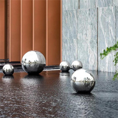 Escultura inoxidable de plata de la bola de acero del hueco decorativa para las fuentes