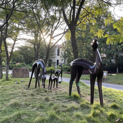 Decoración al aire libre de lanzamiento los 80cm - el 160cm de las estatuas de bronce del jardín de los ciervos de Sika