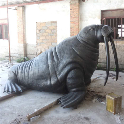El jardín animal de bronce de la morsa de tamaño natural del mar esculpe al aire libre para la decoración