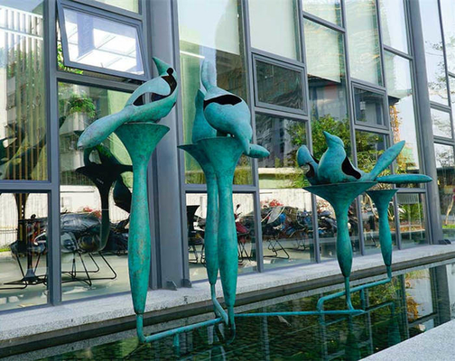 Las estatuas al aire libre de bronce del pájaro del jardín de Art Copper Peace Dove Sculpture modificaron para requisitos particulares