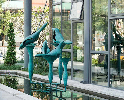 Las estatuas al aire libre de bronce del pájaro del jardín de Art Copper Peace Dove Sculpture modificaron para requisitos particulares
