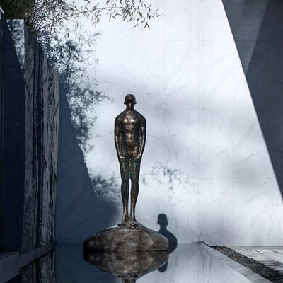 Los artistas de bronce de la escultura de bronce del estilo del hombre de las estatuas del jardín del pensador modificaron para requisitos particulares